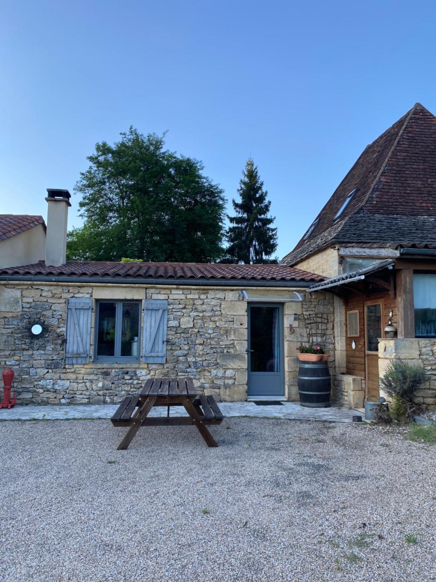 Maison Lou Pader Vezac  Luaran gambar